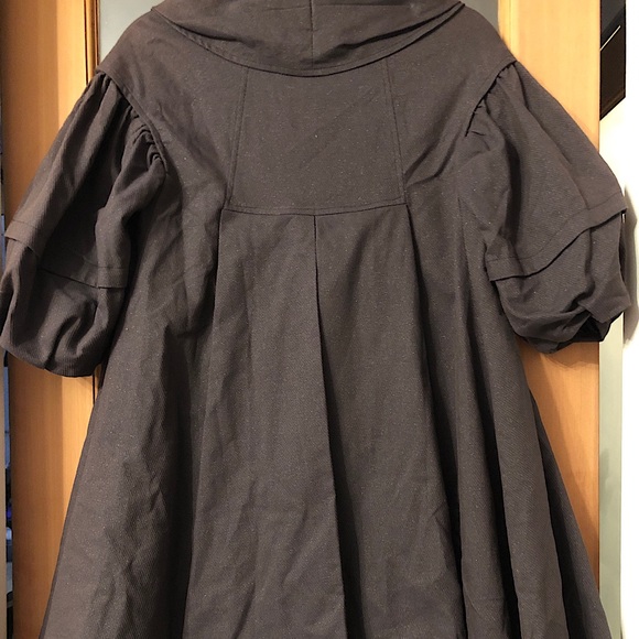 Spring Coat - Picture 2 of 4